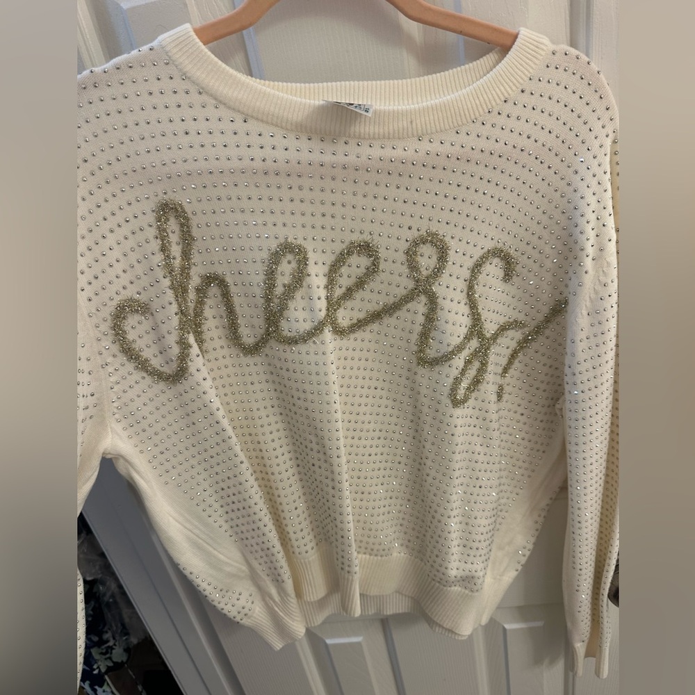 Queen of sparkles Cheers sweater. Size medium